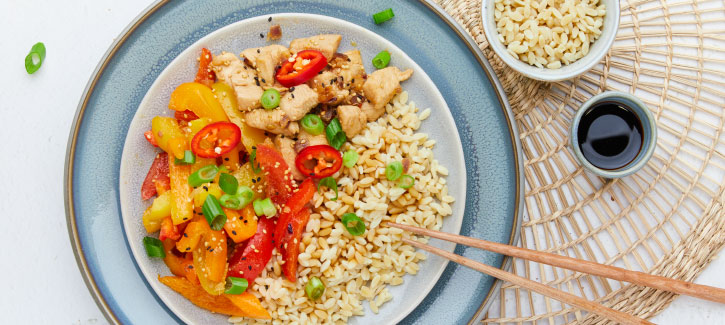 Hähnchen Teriyaki mit Paprika und Risoni