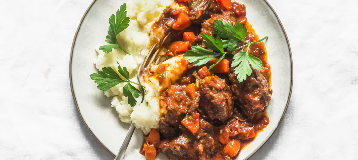 Kartoffelpüree mit Schmorfleisch