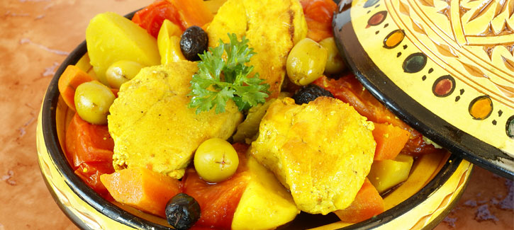 Hähnchen-Tajine mit Aubergine und Zucchini