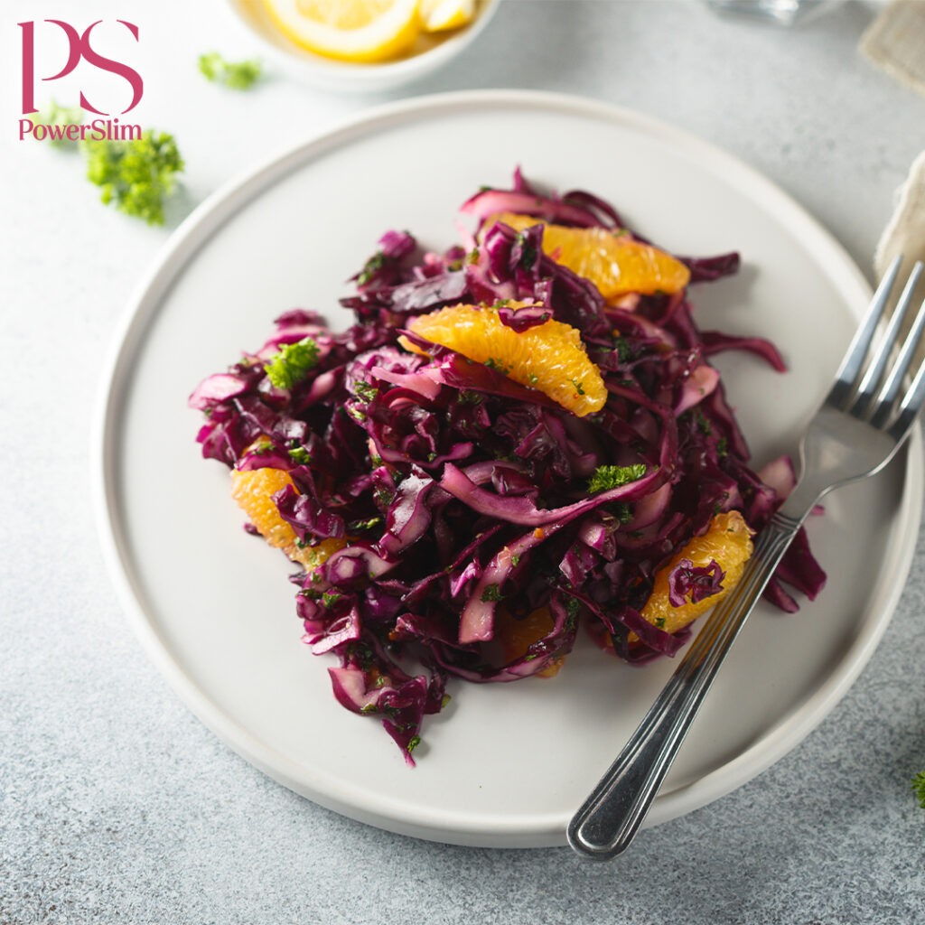 Rotkohl-Salat mit Mandarine