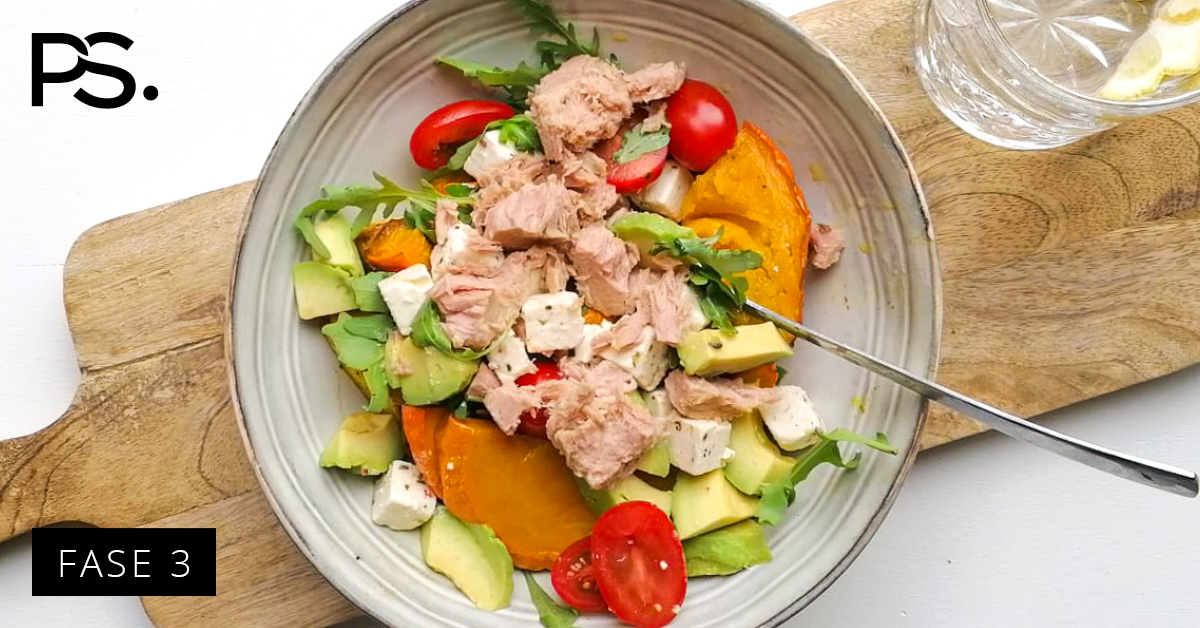 Salat mit Thunfisch und geröstetem Kürbis