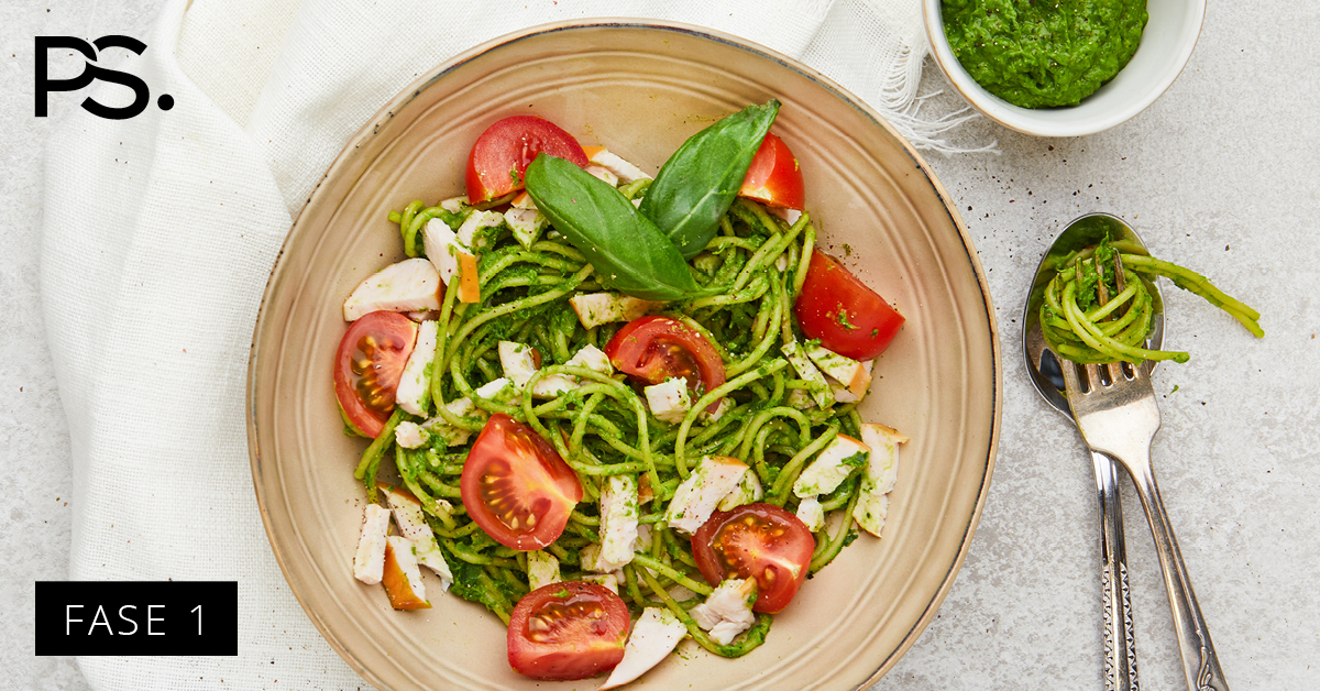 Spaghetti mit cremiger Spinat-Avocado-Soße