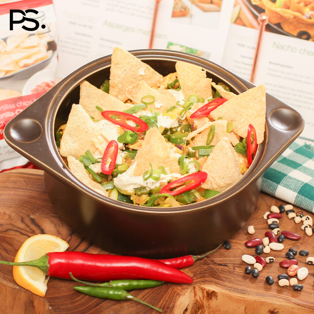 Mexikanischer Ofenauflauf mit Hähnchen und Käse-Tortilla-Chips