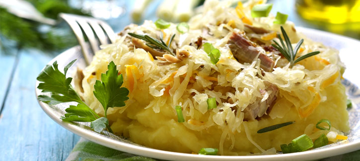 Kartoffelpüree mit Schweinefilet und Sauerkraut