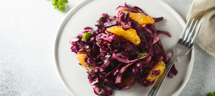 Rotkohl-Salat mit Mandarine