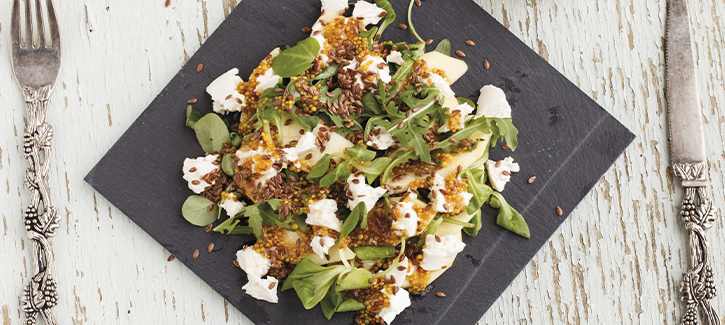 Ziegenkäse-Salat mit Apfel und selbst gemachtem Honig-Senf-Dressing